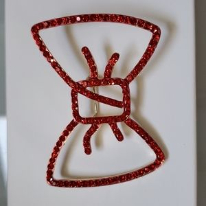 Women's Bowtie Broach